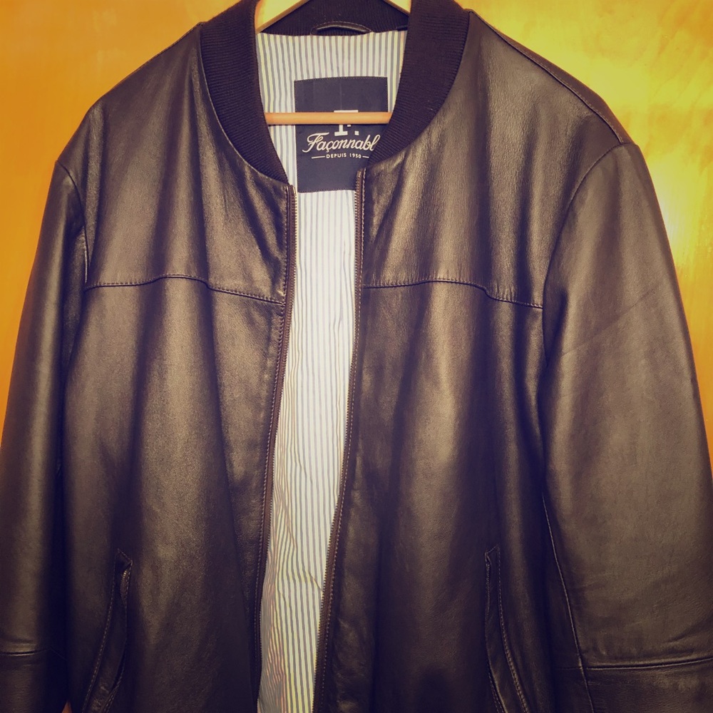 Faconnable beautiful leather bomber jacket